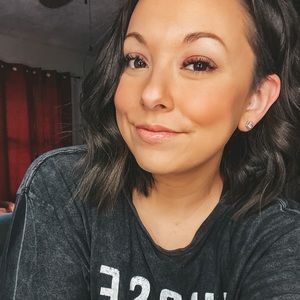 Meet your Posher, Kara